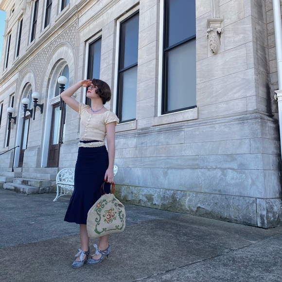 Meet your Posher, Emma - Picture 5 of 5